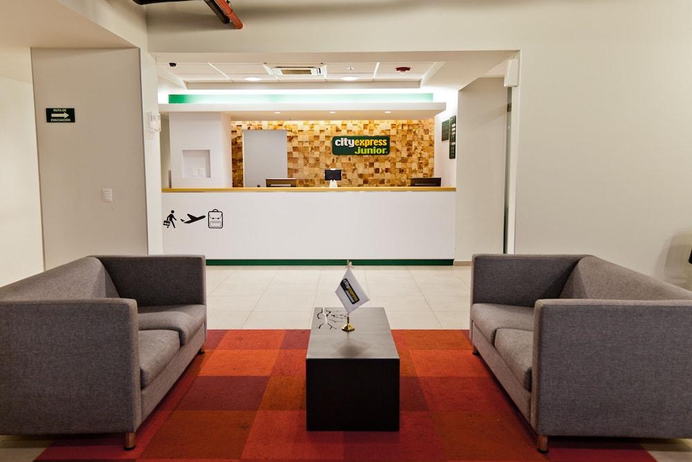 City Express Junior By Marriott Villahermosa Eksteriør bilde