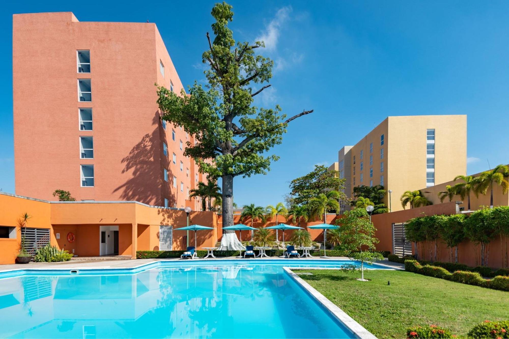 City Express Junior By Marriott Villahermosa Eksteriør bilde